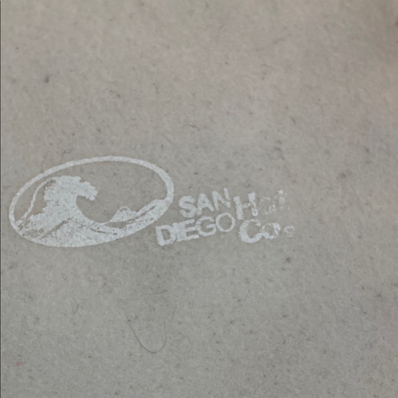 San Diego Hat Co 100% Wool Small Brim Bucket Cloche Hat with Satin Bow - Picture 3 of 6